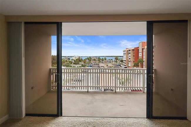 Building Photo - 450 Treasure Island Causeway