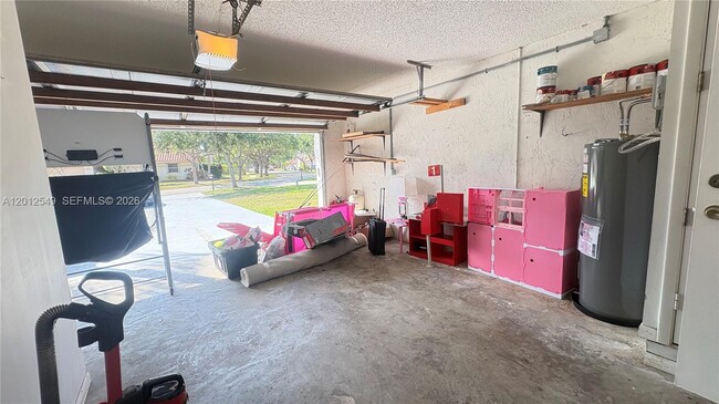 Building Photo - 759 NW 161st Ave