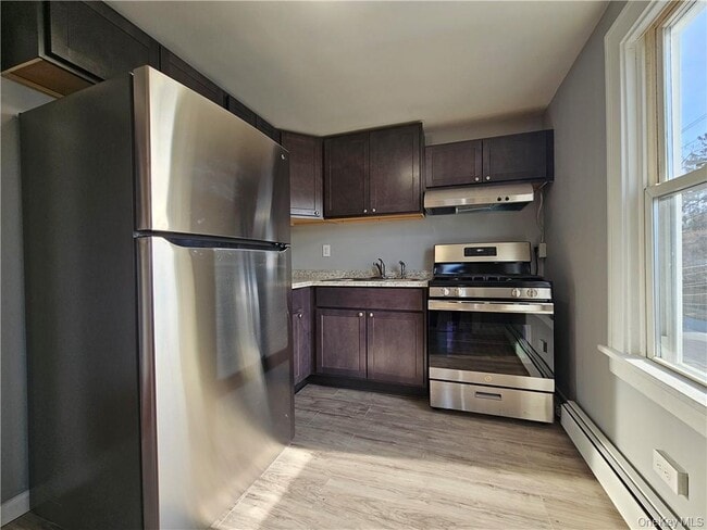 Building Photo - 27 St John St