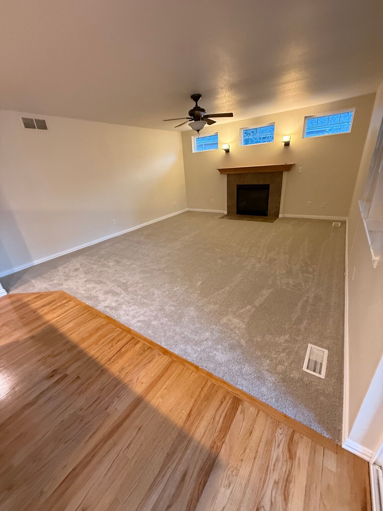 Building Photo - 2788 S Killarney Way