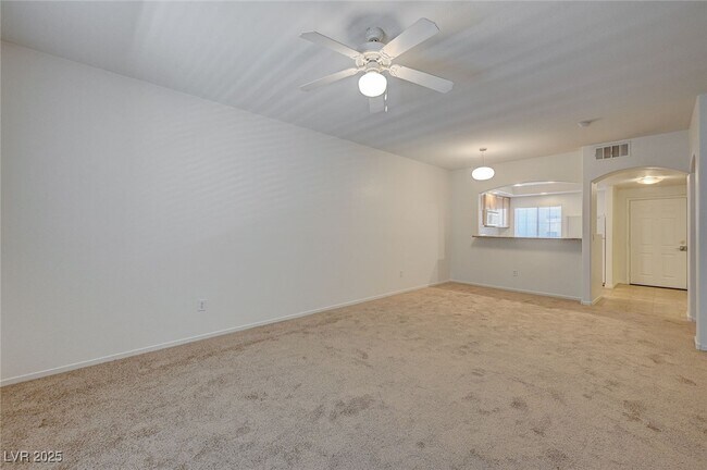 Building Photo - 6160 Rumrill St