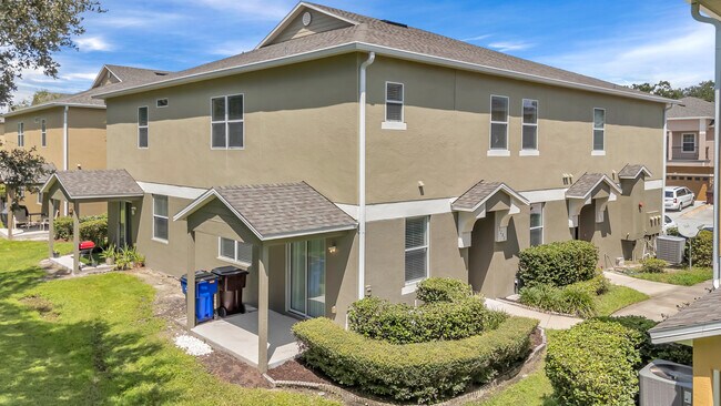 Building Photo - 2280 Betsy Ross Ln