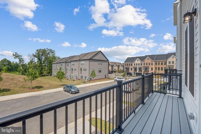 Building Photo - 42100 Picasso Sq