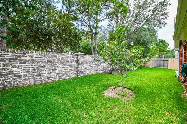 Building Photo - 24019 Hackberry Creek Dr