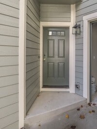 Building Photo - Market St Duplex
