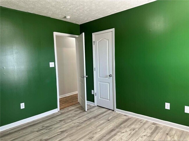 Building Photo - 115 Mckinley Dr