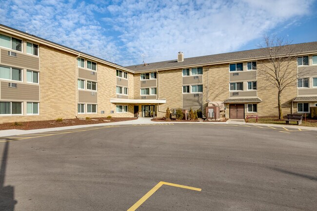 Building Photo - Scenic View Apartments