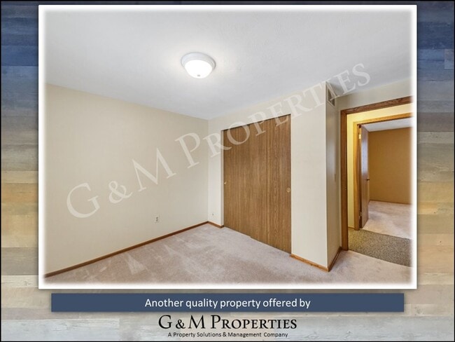 Building Photo - Rare 4-Bedroom Home Rental in the Penfield School District!