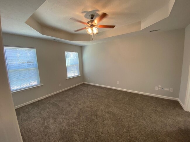 Building Photo - New 3 Bedroom 2 bath home with 2 Car Garage
