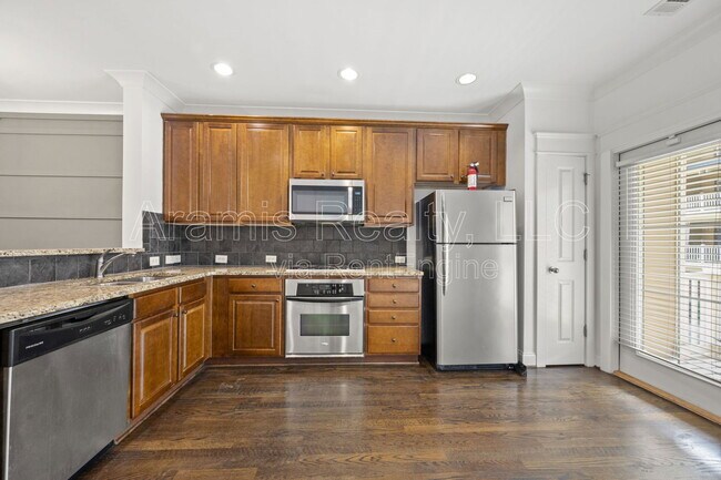 Building Photo - 2110 Gorman Grove