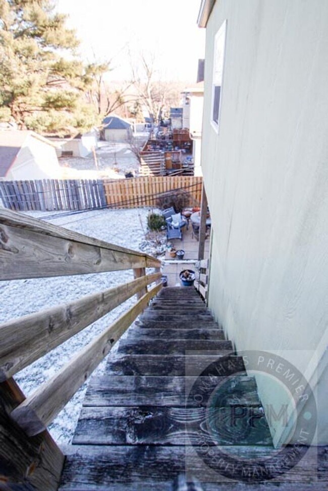 Building Photo - 4824 Webster St