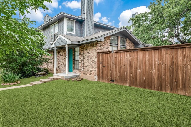 Building Photo - 117 Peachtree Ct