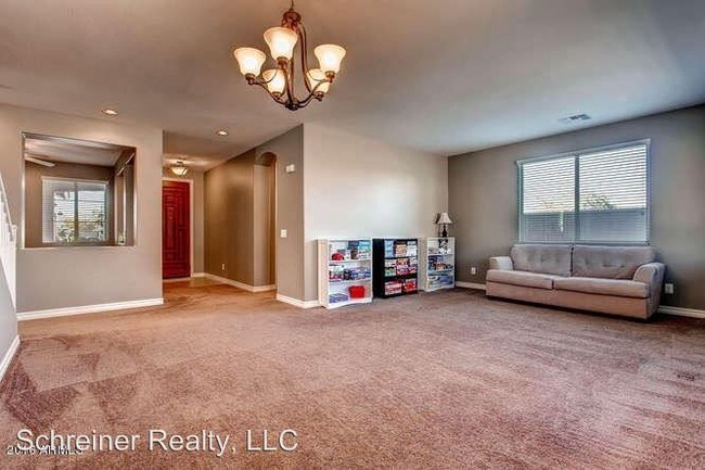 Building Photo - 4 br, 3 bath House - 2506 E. Tonto Dr.