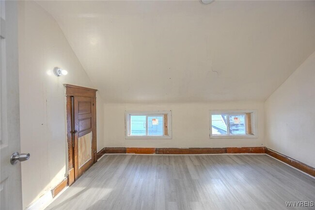 Building Photo - 62 Sweet Ave