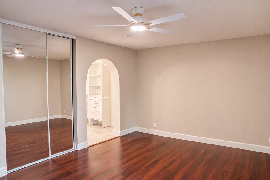 Master Bedroom - 10425 Caminito Cuervo