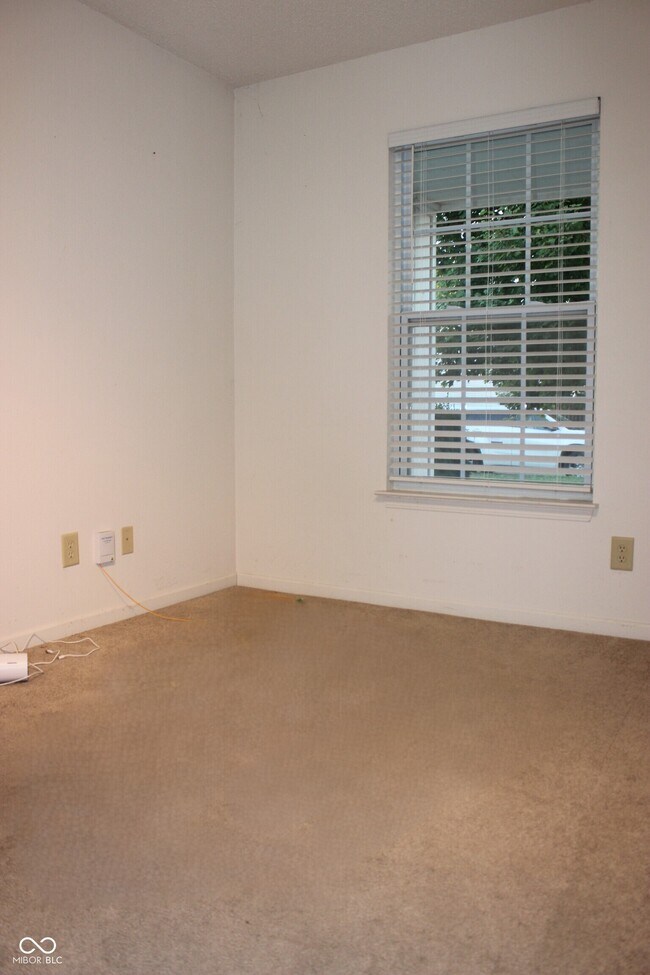 Building Photo - 2992 Sentiment Ln