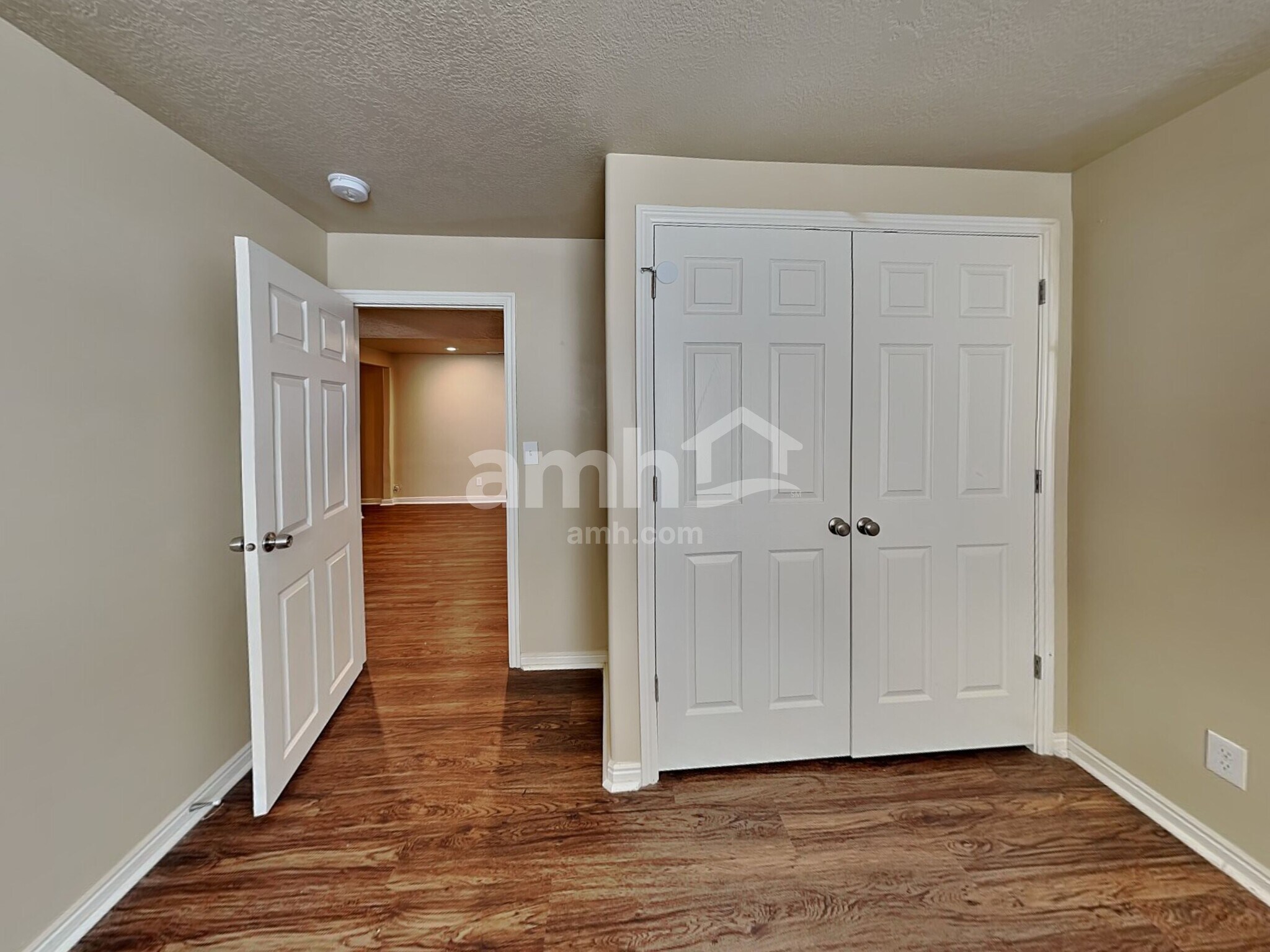 Building Photo - 4059 Lake Mountain Dr