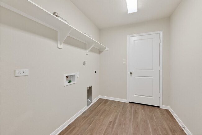 Building Photo - 14371 N Summerchase Cir