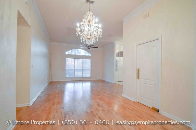 Building Photo - Lennox Mill Beauty