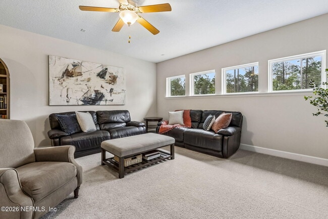 Building Photo - 209 Manor Ln