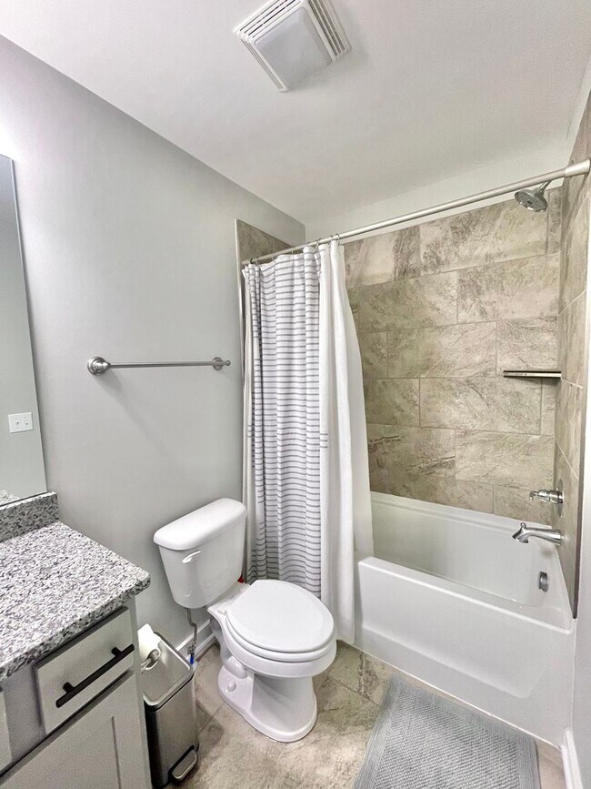 Building Photo - FURNISHED (or not) Like New 2020 Build Old...