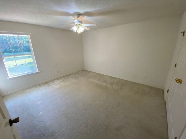 Building Photo - Navarre - Holley By the Sea - 4 bedroom, 3...