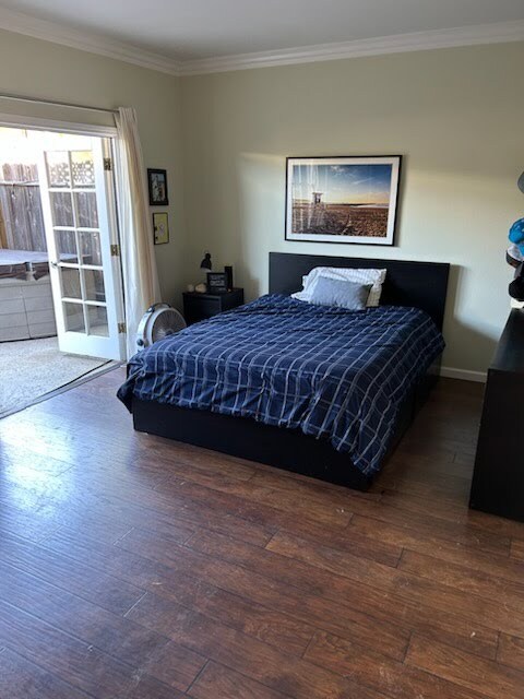 Building Photo - 215 Knox St