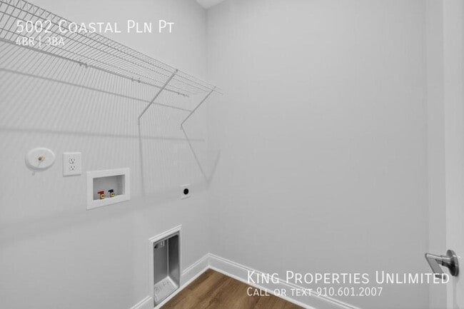 Building Photo - 5002 Coastal Pln Pt