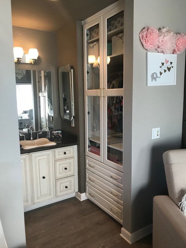 Building Photo - 4028 Mahaila Ave