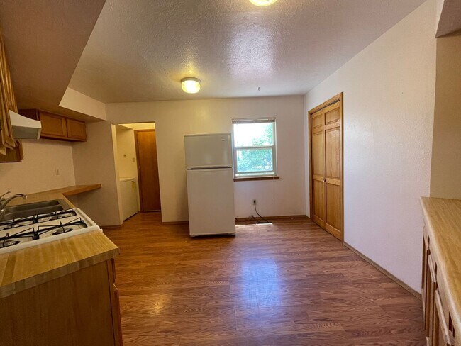 Building Photo - 274 Garver Ln