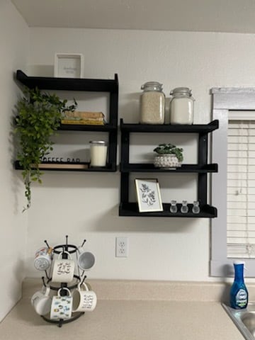 Building Photo - 408 E McKay St