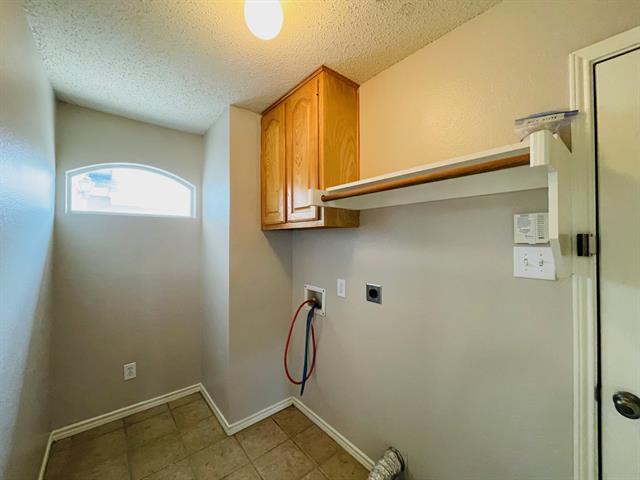 Building Photo - 5621 Flowerwood Ln