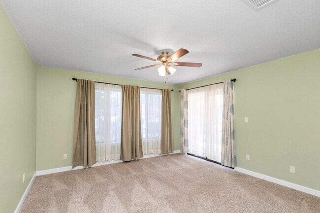 Building Photo - 708 Turnberry Cove S