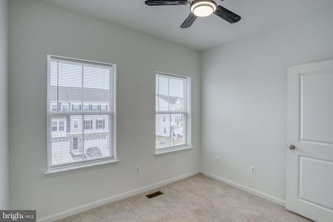 Building Photo - 345 Andrew Ct