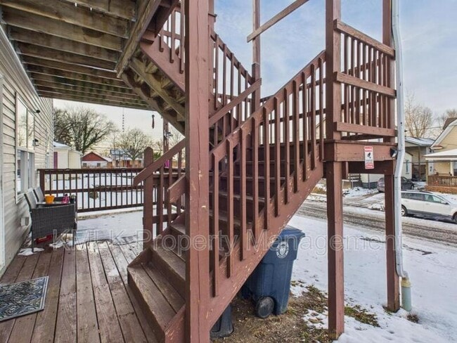 Building Photo - 288 Cross St