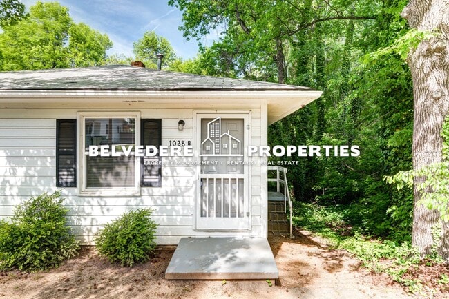 Building Photo - 1028 Asheboro St