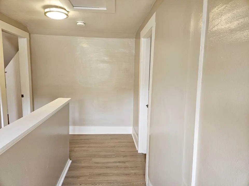 Building Photo - 222 N Main St