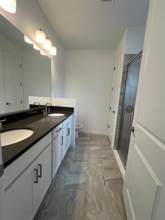 Building Photo - 5274 Kildare Pl