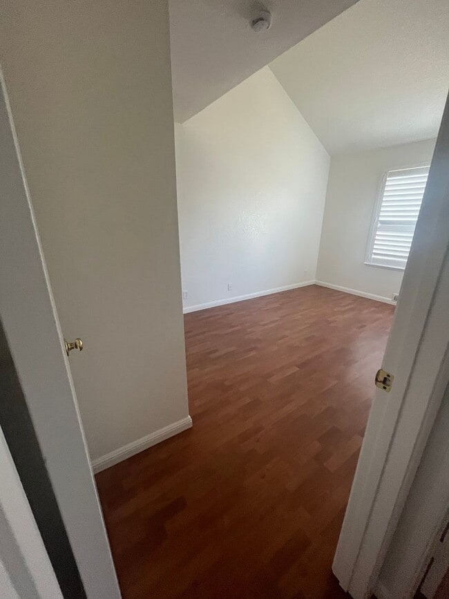 Building Photo - 1636 Brentwood Ln