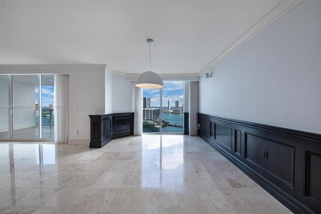 Building Photo - 3201 NE 183rd St