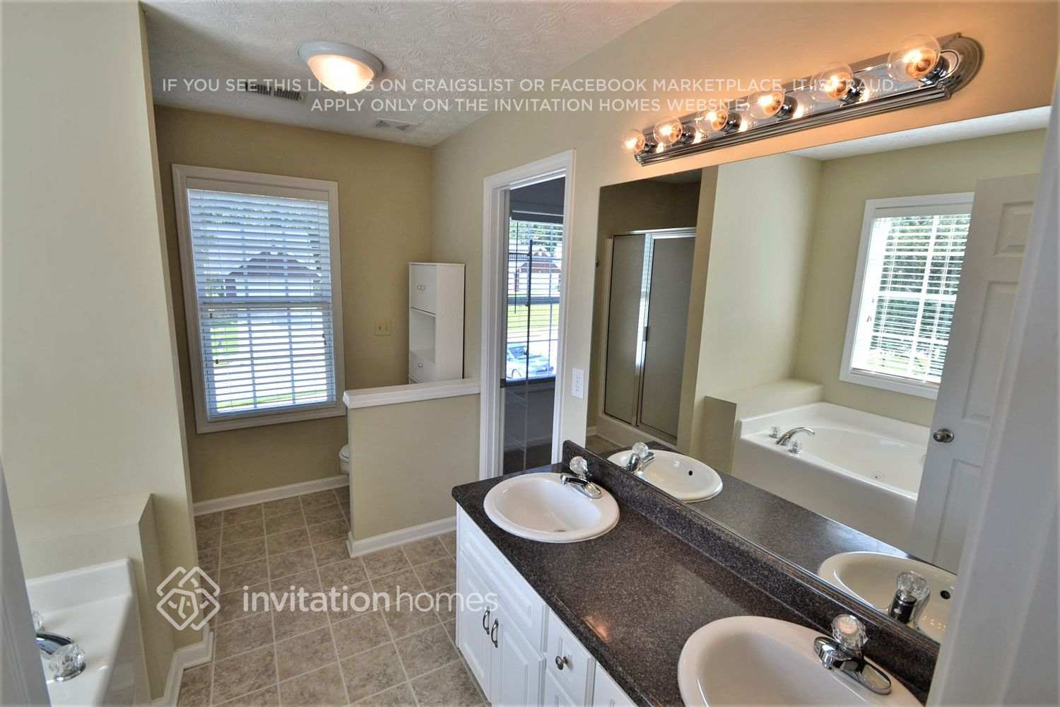 Building Photo - 537 Emerald Pointe Trail