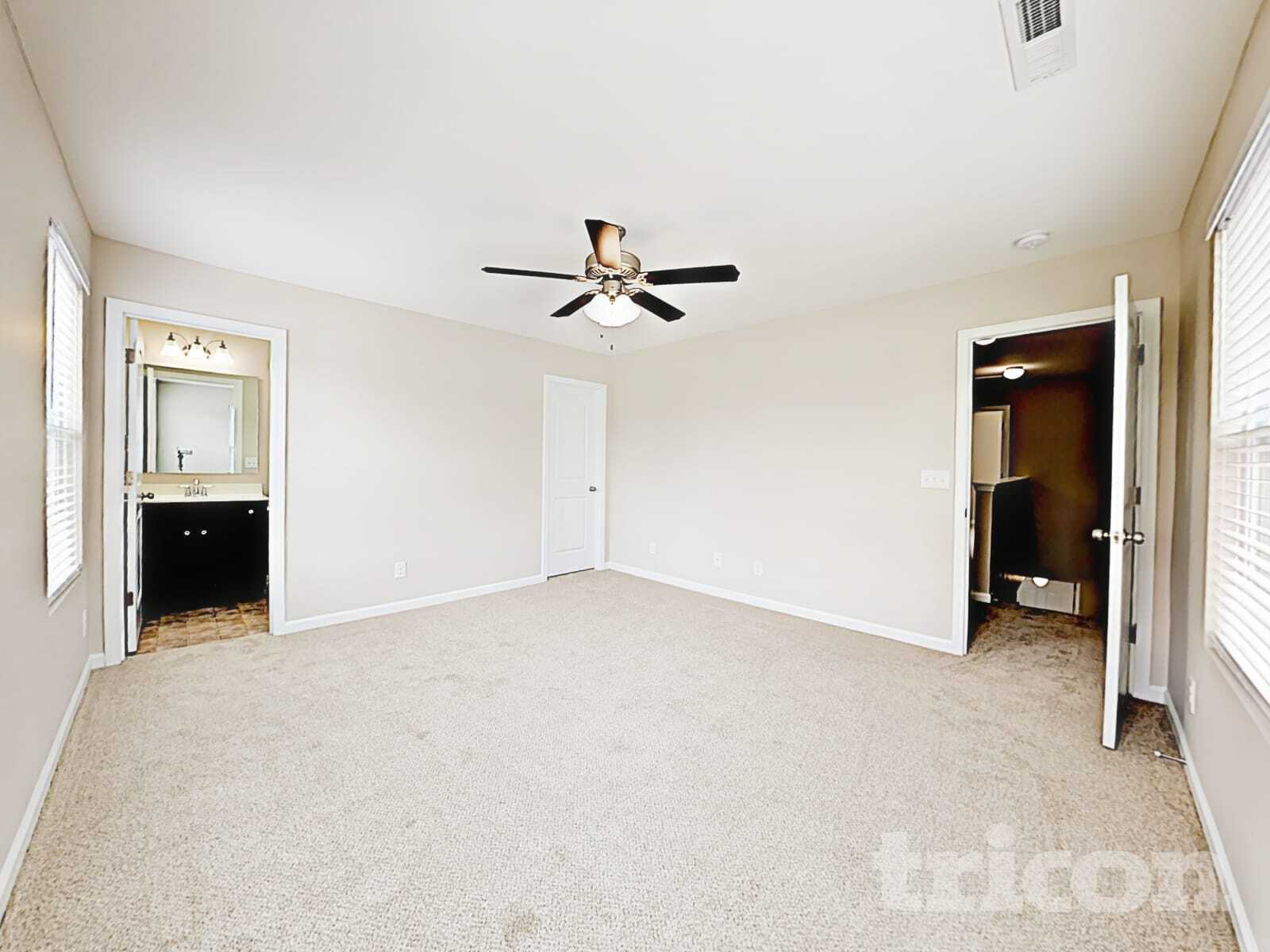 Building Photo - 8187 Thornton St