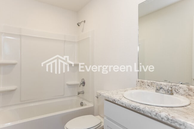 Building Photo - 20 Sourdough Crk Ln