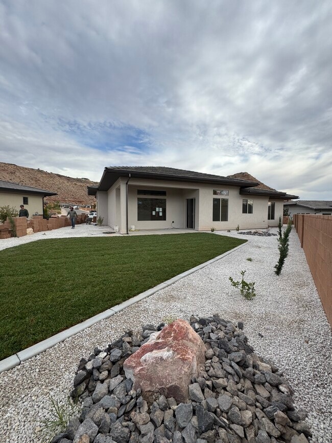 Building Photo - 1593 E Dihedral Dr