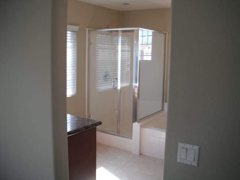 Building Photo - 31612 Whitecrown Dr