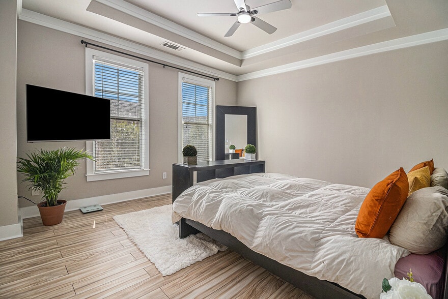 Building Photo - Room in Townhome on Liberty Commons Dr NW