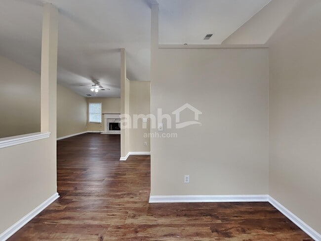 Building Photo - 3032 Crystal Gate Pl