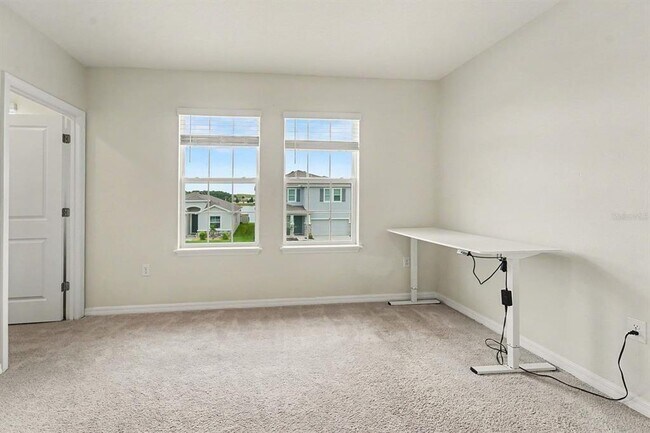 Building Photo - 3221 Living Coral Dr