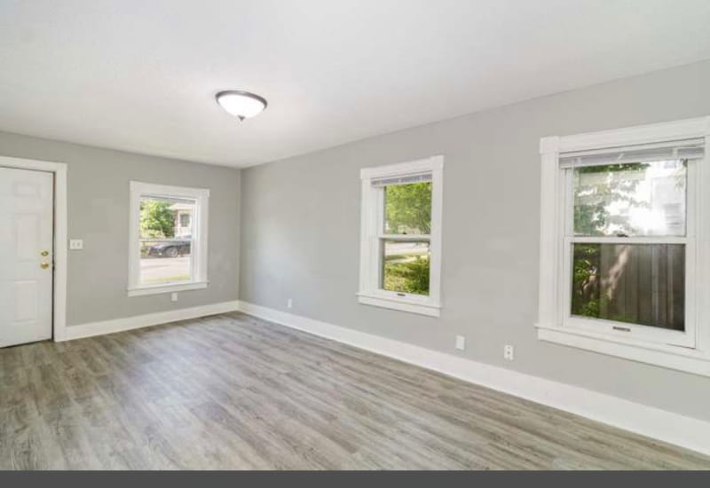 Building Photo - 476 Brainerd Ave