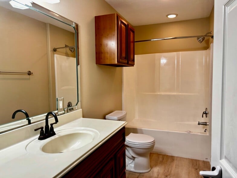 Building Photo - 136 Reese Run